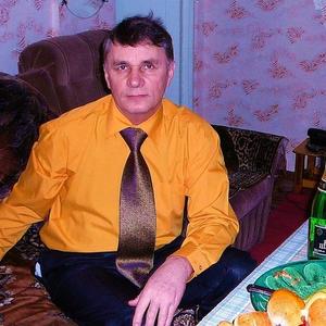 Валентин, 68 лет, Новокузнецк