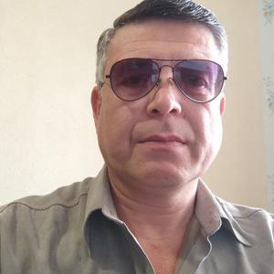 Дмитрий, 53 года, Армавир