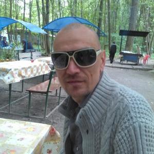 Парни в Новочебоксарске: Николай, 41 - ищет девушку из Новочебоксарска