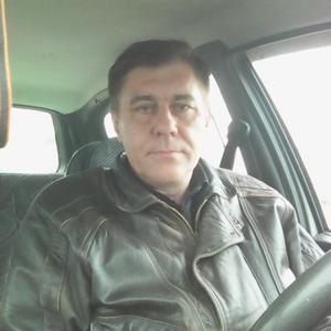Игорь, 55 лет, Уфа