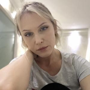 Ева, 42 года, Минск