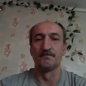 Парни в Богучаре: Евгений, 51 - ищет девушку из Богучара