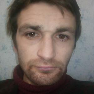 Парни в Волгограде: Вадим, 30 - ищет девушку из Волгограда