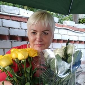 Девушки в Зеленодольске (Татарстан): Татьяна, 55 - ищет парня из Зеленодольска (Татарстан)