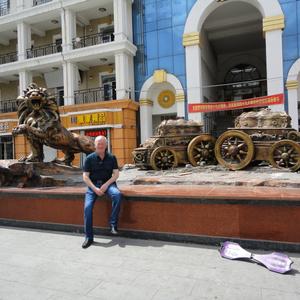 Сергей, 59 лет, Томск