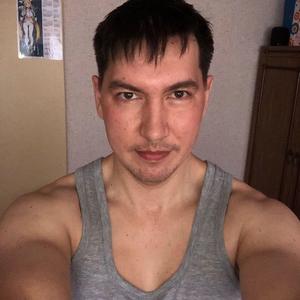 Олег, 40 лет, Киров