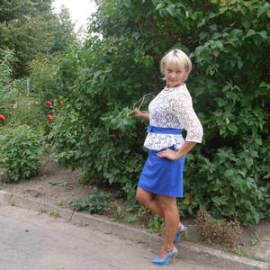 Девушки в Гагарине: Оксана, 49 - ищет парня из Гагарина