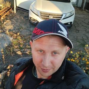 Юрий, 39 лет, Новошахтинск