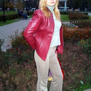 Девушки в Новокузнецке: Елена, 39 - ищет парня из Новокузнецка