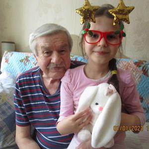 Парни в Казани (Татарстан): Азат, 73 - ищет девушку из Казани (Татарстан)