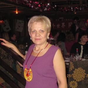 Татьяна, 66 лет, Тюмень