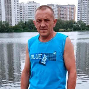 Василий, 51 год, Москва