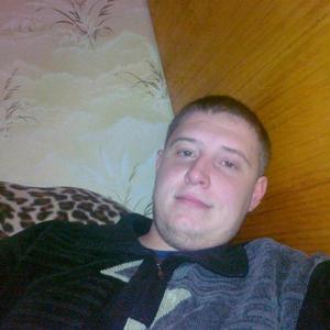Парни в Медногорске: Олег, 38 - ищет девушку из Медногорска