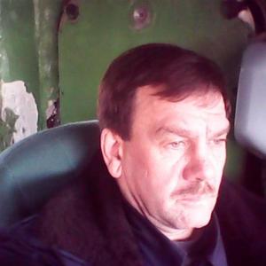 Yurij, 58 лет, Североморск