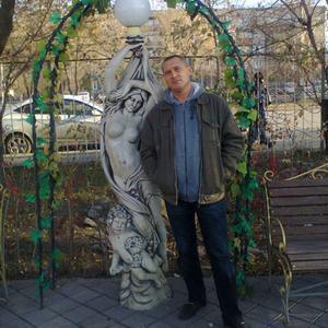 Владимир, 54 года, Магистральный