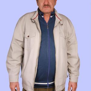 Виктор, 65 лет, Барнаул