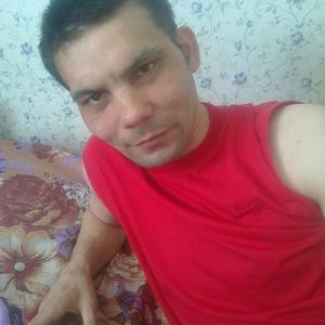 Парни в г. Канаш (Чувашия): Андрей Васильев, 44 - ищет девушку из г. Канаш (Чувашия)