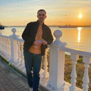 Парни в Санкт-Петербурге: Назар, 28 - ищет девушку из Санкт-Петербурга