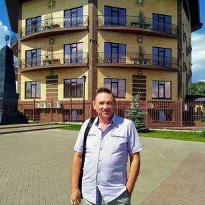 Парни в Ижевске: Сергей, 63 - ищет девушку из Ижевска