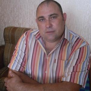 Олег, 60 лет, Курск
