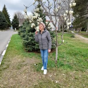 Девушки в Краснодаре (Краснодарский край): Оксана, 52 - ищет парня из Краснодара (Краснодарский край)