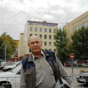 Василий, 68 лет, Ульяновск