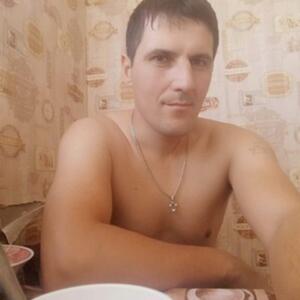 Юрий, 40 лет, Азов