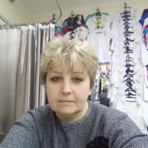 Девушки в Егорьевске: Лариса Сергеева, 52 - ищет парня из Егорьевска