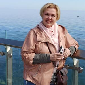 Девушки в Северске: Ольга, 61 - ищет парня из Северска