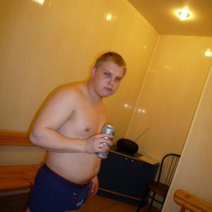 Игорь, 35 лет, Череповец