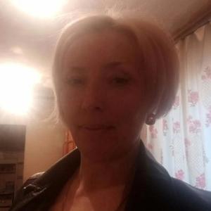 Девушки в Кемерово: Наталия, 45 - ищет парня из Кемерово