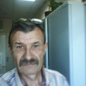 Валера, 64 года, Курск