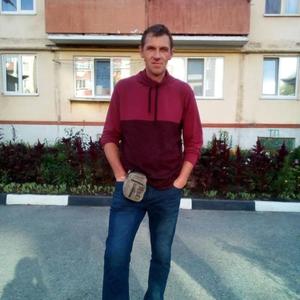 Парни в Шебекино: Михаил, 47 - ищет девушку из Шебекино