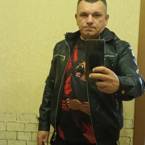 Парни в Новомосковске: Максим, 44 - ищет девушку из Новомосковска