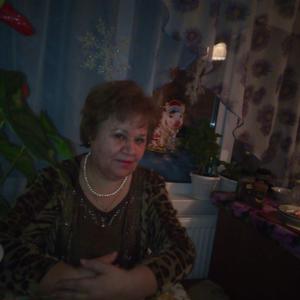 Полина, 64 года, Брянск