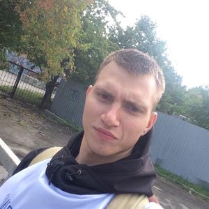 Максим, 26 лет, Троицк