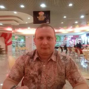 Парни в Вышний Волочке: Алексей Соколов, 43 - ищет девушку из Вышний Волочка