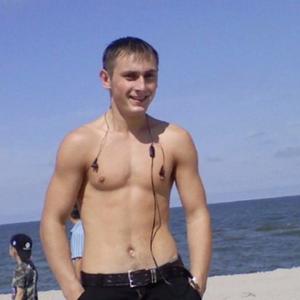 Парни в Гвардейске: Дмитрий, 36 - ищет девушку из Гвардейска