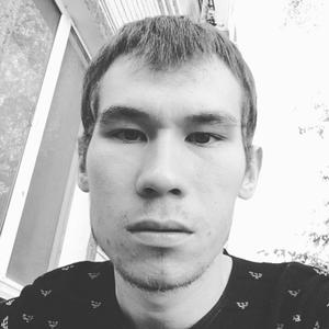Эдик , 29 лет, Казань