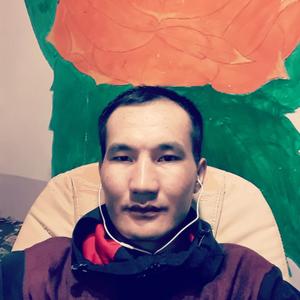 Талгар, 32 года, Сургут