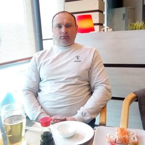 Олег, 42 года, Междуреченск