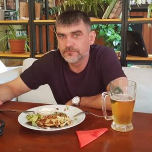Валентин, 43 года, Бузулук