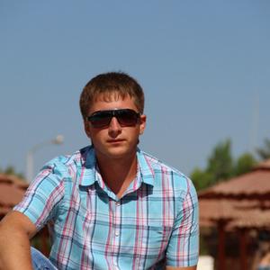 Евгений, 38 лет, Балахна