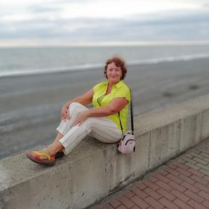 Валентина, 59 лет, Санкт-Петербург