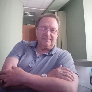 Валерий, 66 лет, Краснодар