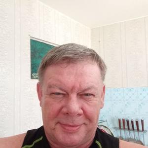 Игорь, 55 лет, Волгоград
