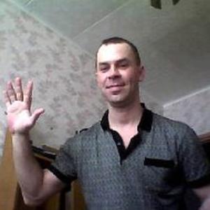Константин, 49 лет, Волжский