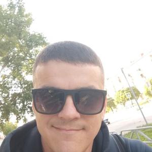Андрей, 35 лет, Березники