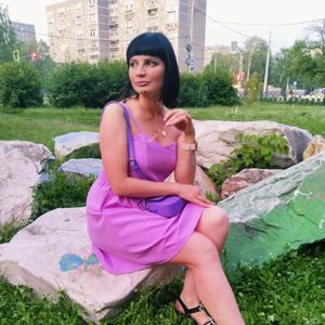 Девушки в Екатеринбурге: Юлия Андреевна, 31 - ищет парня из Екатеринбурга