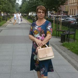 Девушки в Санкт-Петербурге: Ecenia, 59 - ищет парня из Санкт-Петербурга